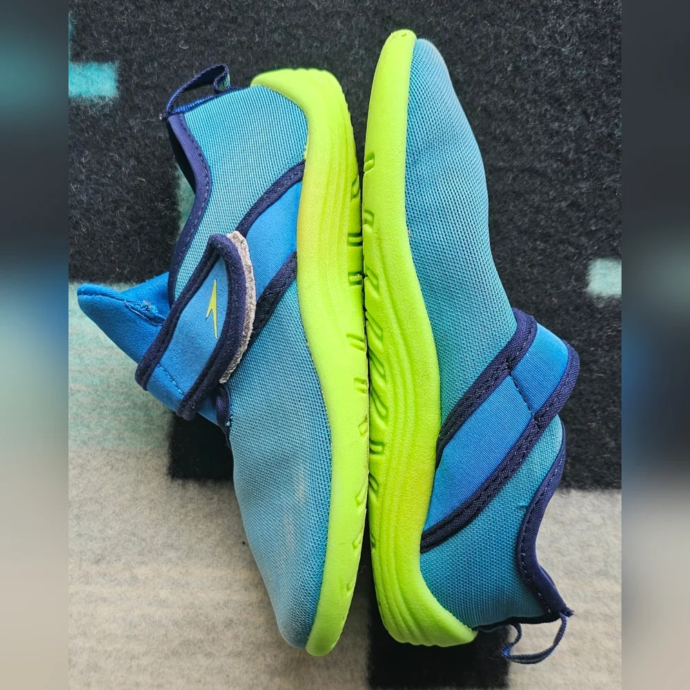 Speedo Kids Solid Shore Explorer Water Shoes - Blue, Size XL (11-12)
